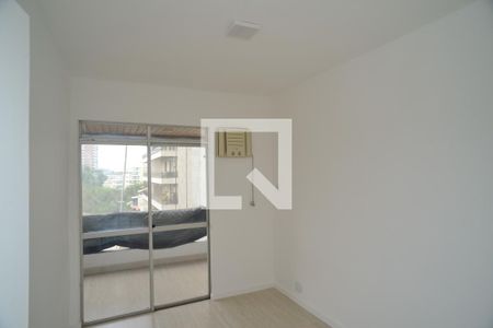 Quarto de apartamento para alugar com 2 quartos, 91m² em Barra da Tijuca, Rio de Janeiro