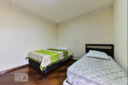Casa à venda com 335m², 7 quartos e 7 vagas Casa à venda com 335m², 7 quartos e 7 vagasSuíte 2