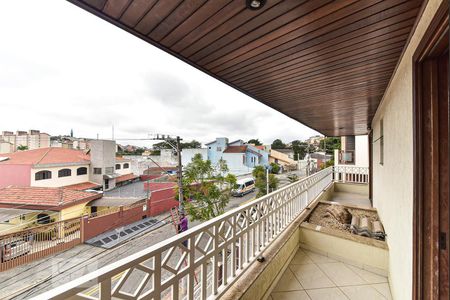 Casa à venda com 335m², 7 quartos e 7 vagas Casa à venda com 335m², 7 quartos e 7 vagasSacada Suíte 2