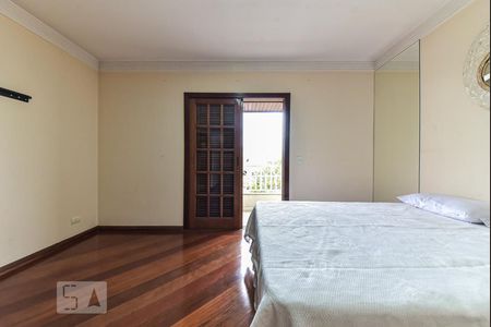 Casa à venda com 335m², 7 quartos e 7 vagas Casa à venda com 335m², 7 quartos e 7 vagasSuíte 3