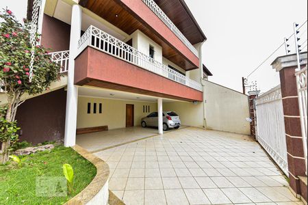 Casa à venda com 335m², 7 quartos e 7 vagas Casa à venda com 335m², 7 quartos e 7 vagasGaragem