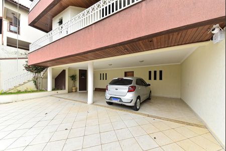 Casa à venda com 335m², 7 quartos e 7 vagas Casa à venda com 335m², 7 quartos e 7 vagasGaragem