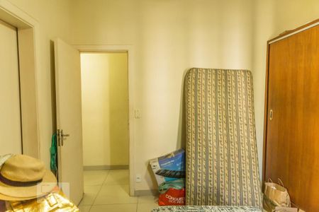 Apartamento à venda com 117m², 3 quartos e 2 vagasSuíte 2