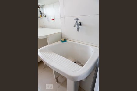 Apartamento à venda com 90m², 2 quartos e 2 vagasArea de Serviço