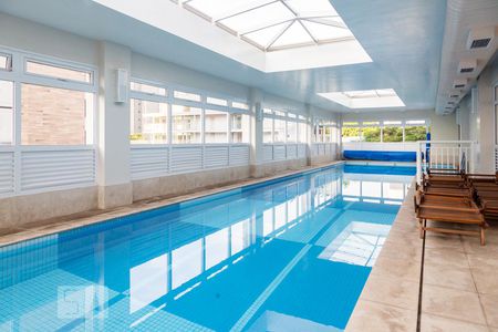 Apartamento à venda com 90m², 2 quartos e 2 vagasPiscina