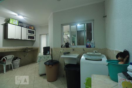 Casa à venda com 130m², 3 quartos e 4 vagasÁrea de Serviço