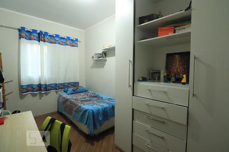 Casa à venda com 130m², 3 quartos e 4 vagasQuarto 2