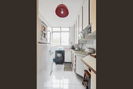 Apartamento para alugar com 85m², 2 quartos e 1 vagaCozinha