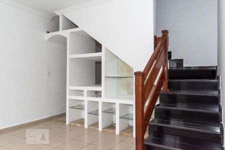 Sala de casa para alugar com 3 quartos, 120m² em Vila Santo Estevão, São Paulo
