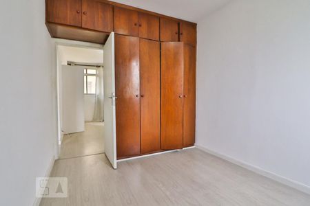 Quarto 1 de apartamento à venda com 2 quartos, 62m² em Consolação, São Paulo