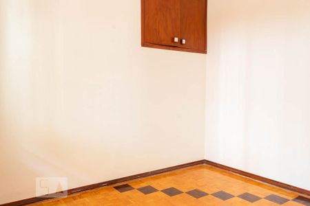 Casa à venda com 288m², 4 quartos e 2 vagas Casa à venda com 288m², 4 quartos e 2 vagasQuarto 3