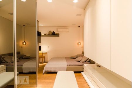 Apartamento à venda com 170m², 3 quartos e 3 vagas Apartamento à venda com 170m², 3 quartos e 3 vagasQuarto da suíte 3