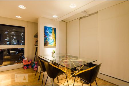 Apartamento à venda com 170m², 3 quartos e 3 vagas Apartamento à venda com 170m², 3 quartos e 3 vagasSala 3