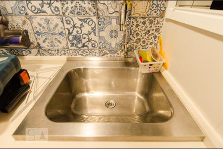 Apartamento à venda com 170m², 3 quartos e 3 vagas Apartamento à venda com 170m², 3 quartos e 3 vagasÁrea de serviço