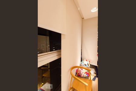 Apartamento à venda com 170m², 3 quartos e 3 vagas Apartamento à venda com 170m², 3 quartos e 3 vagasVaranda da suíte 1