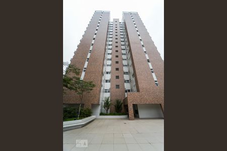 Apartamento à venda com 170m², 3 quartos e 3 vagas Apartamento à venda com 170m², 3 quartos e 3 vagasFachada