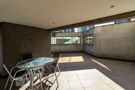 Apartamento à venda com 52m², 1 quarto e 1 vagaÁrea comum do prédio