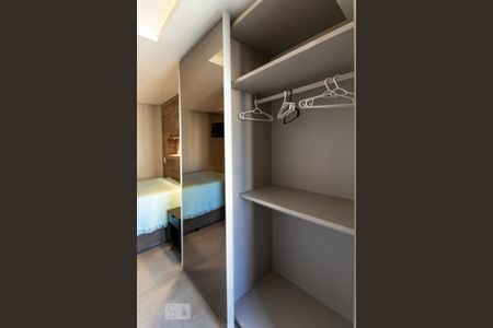 Apartamento à venda com 52m², 1 quarto e 1 vagaSuíte - Armários