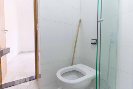 Banheiro de kitnet/studio para alugar com 1 quarto, 25m² em Glória, Rio de Janeiro