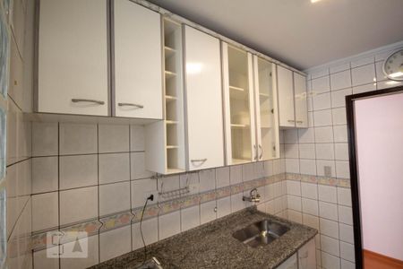 Apartamento à venda com 59m², 2 quartos e 1 vagaCozinha