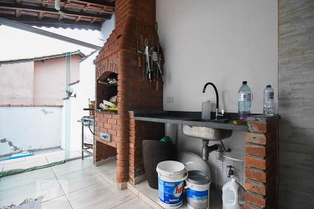 Casa à venda com 250m², 2 quartos e 3 vagas Casa à venda com 250m², 2 quartos e 3 vagasChurrasqueira