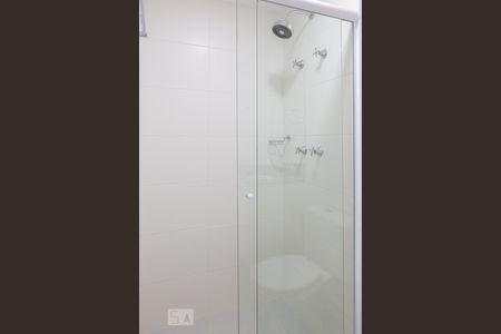 Apartamento para alugar com 58m², 2 quartos e 1 vaga Apartamento para alugar com 58m², 2 quartos e 1 vagaBanheiro da Suíte