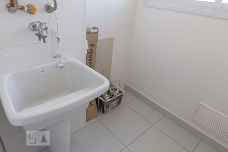 Apartamento para alugar com 58m², 2 quartos e 1 vaga Apartamento para alugar com 58m², 2 quartos e 1 vagaLavanderia