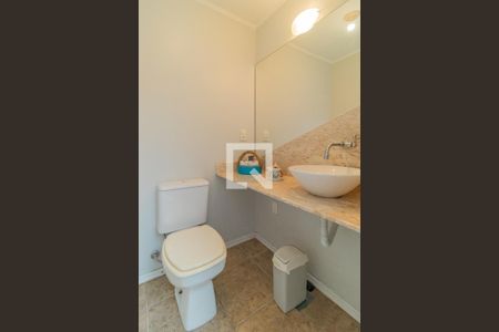 Casa de condomínio à venda com 180m², 3 quartos e 2 vagas Casa de condomínio à venda com 180m², 3 quartos e 2 vagasLavabo