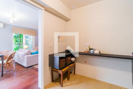 Casa de condomínio à venda com 180m², 3 quartos e 2 vagas Casa de condomínio à venda com 180m², 3 quartos e 2 vagasCozinha