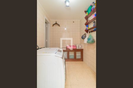 Casa de condomínio à venda com 180m², 3 quartos e 2 vagas Casa de condomínio à venda com 180m², 3 quartos e 2 vagasÁrea de Serviço