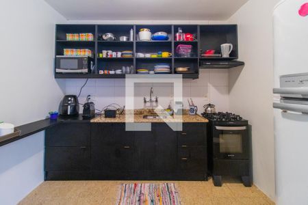 Casa de condomínio à venda com 180m², 3 quartos e 2 vagas Casa de condomínio à venda com 180m², 3 quartos e 2 vagasCozinha