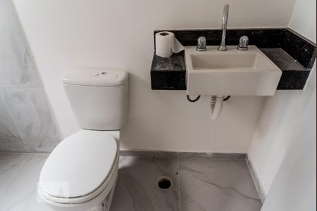 Casa para alugar com 225m², 3 quartos e 4 vagas Casa para alugar com 225m², 3 quartos e 4 vagasBanheiro suite 2