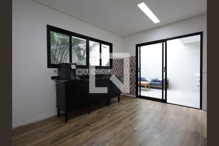 Cozinha de casa para alugar com 3 quartos, 225m² em Jardim Monte Kemel, São Paulo