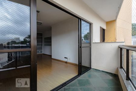 Sacada de apartamento para alugar com 3 quartos, 105m² em Vila Oliveira, Mogi das Cruzes