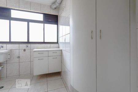 Apartamento para alugar com 105m², 3 quartos e 3 vagasÁrea de Serviço