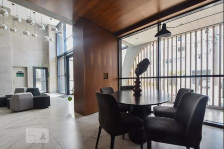 Área Comum - Hall de kitnet/studio para alugar com 1 quarto, 22m² em Jardim das Acácias, São Paulo