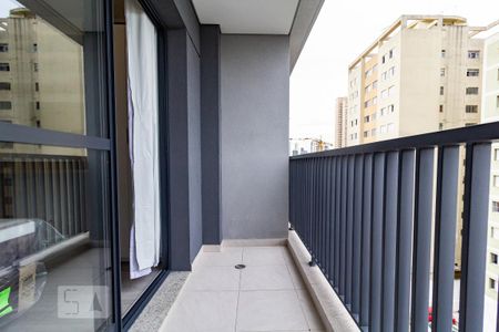 Sacada de kitnet/studio para alugar com 1 quarto, 22m² em Jardim das Acácias, São Paulo