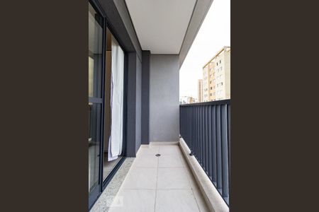 Sacada de kitnet/studio para alugar com 1 quarto, 22m² em Jardim das Acácias, São Paulo