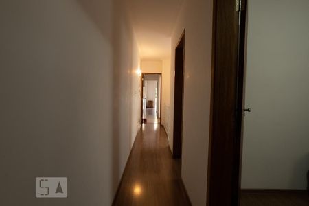 Casa à venda com 314m², 4 quartos e 4 vagasSALA