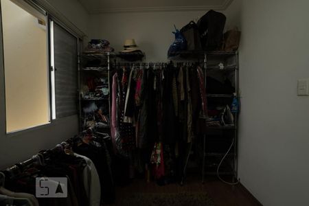 Casa à venda com 314m², 4 quartos e 4 vagassuíte 2