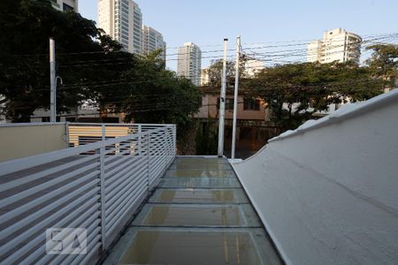 Casa à venda com 314m², 4 quartos e 4 vagasAREA EXTERNA