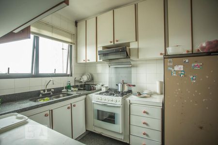 Apartamento à venda com 186m², 3 quartos e 3 vagasCozinha