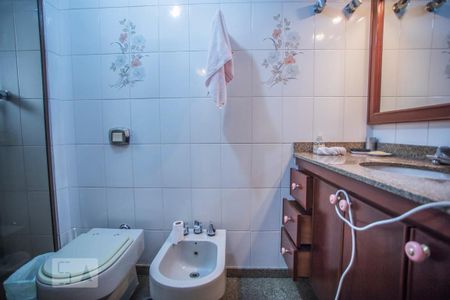 Apartamento à venda com 186m², 3 quartos e 3 vagasBanheiro Suite 3