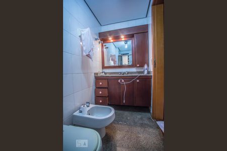 Apartamento à venda com 186m², 3 quartos e 3 vagasBanheiro Suite 3