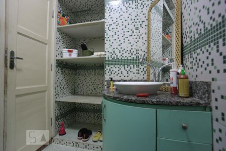 Apartamento para alugar com 70m², 2 quartos e sem vagaBanheiro Social