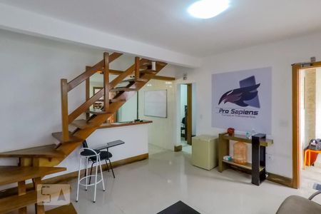 Sala de casa à venda com 4 quartos, 160m² em Vila Firmiano Pinto, São Paulo