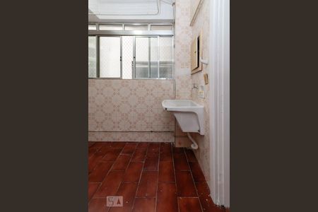 Apartamento à venda com 99m², 2 quartos e 1 vagaÁrea de serviço