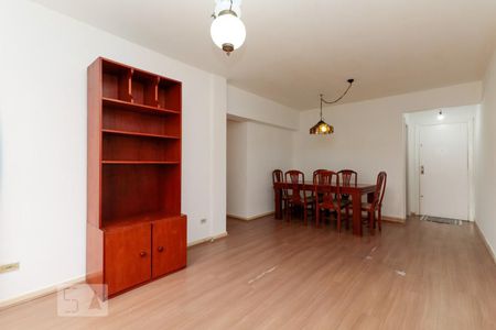 Apartamento à venda com 99m², 2 quartos e 1 vagaSala
