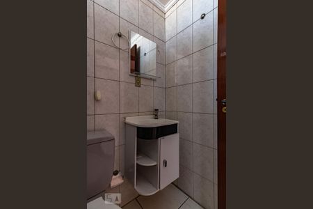 Apartamento para alugar com 55m², 2 quartos e 1 vaga Apartamento para alugar com 55m², 2 quartos e 1 vagaBanheiro