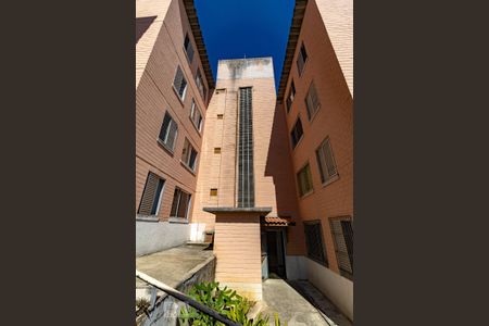 Apartamento para alugar com 55m², 2 quartos e 1 vaga Apartamento para alugar com 55m², 2 quartos e 1 vagaFachada do Bloco